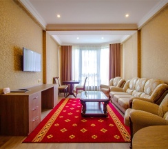 Люкс в Планета Спорт