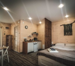 Стандартный трехместный номер в GreenVille