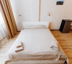 Apartment DOUBLE (апартаменты с двуспальной кроватью) в Счастье