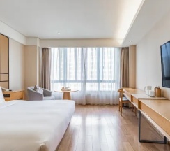 Двухместный номер Superior (двуспальная кровать) в JI Hotel Lujiazui Babaiban