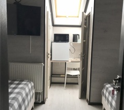 Отдельный номер с 2 кроватями в Maziiz hotel на Советском