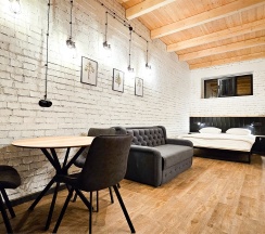 Апартаменты Лофт в Alpika house