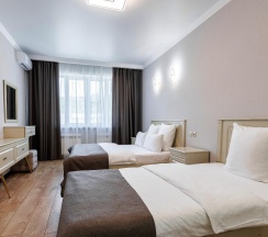 3-местный номер делюкс комфорт Уголок тишины в Ночной квартал