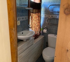 Двухкомнатный номер с отдельным входом в Чеховская дача