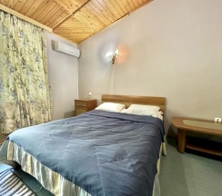 Двухместный номер (Building 1) Стандарт двуспальная кровать в Ателика Улиткино