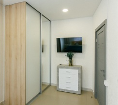 Апартаменты "На листопадной 15А" в Саквояж