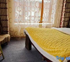 Двухместный номер Standard двуспальная кровать в Up In The Air Youth Hostel