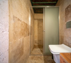 Двухместный номер Luxury с видом на город двуспальная кровать в Aysel Inn House