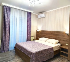 Двухместный номер Standard с балконом двуспальная кровать в Camelia