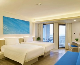 Номер Premium с 2 комнатами в Отель Pullman Pattaya Hotel G