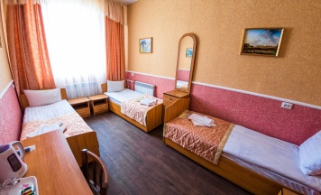 6/2 Трехместный номер (эконом),с односпальными кроватями. в Аппартамент