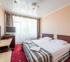 Двухместный номер Standard (двуспальная кровать) в Red hotel