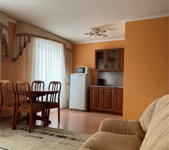 SUITE DBL, гостиная + спальня в Дом иностранных специалистов