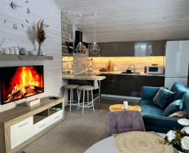 Коттедж с красивым видом из окна в Гостевой дом