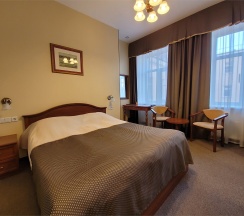 Стандарт в Невский двор