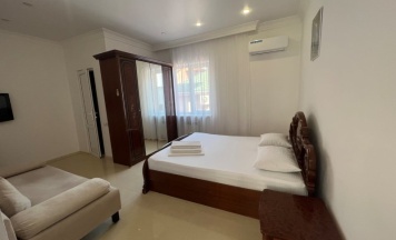 Трехместный Комфорт в Костакис