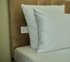 Улучшенная четырёхместная комната в Deus