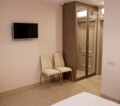 Двухместный полулюкс с красивым видом из окна двуспальная кровать в Отдохни