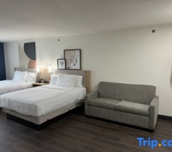 Трёхместный номер Standard в Spark by Hilton Dallas Market Center
