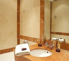 Номер Standard двуспальная кровать в Hôtel Suites Unic Renoir Saint Germain
