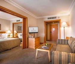 Люкс Deluxe с балконом в Hotel Aria