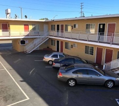 Номер Standard в Top Hat Motel