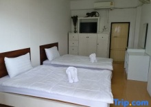 Двухместный номер Standard 2 отдельные кровати в Chang Hostel​ Suvarnabhumi​