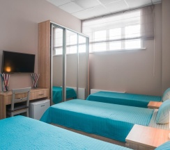 Номер стандарт с 3 односпальными кроватями в Valeri hotel