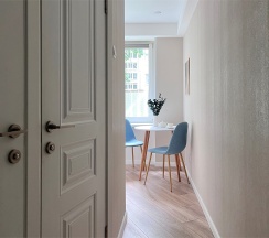 Уютная однокомнатная квартира (Метро Звездная, 10 минут пешком) в Rauktis apartments