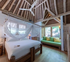 Двухместный люкс With Pool Crusoe двуспальная кровать в Soneva Fushi