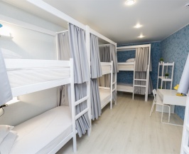 Мужской многоместный номер в By Richotels