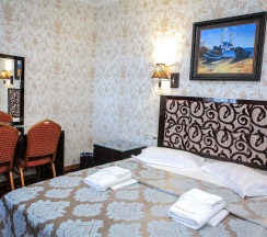 ДеЛюкс включён Бассейн и SPA в Роза ветров