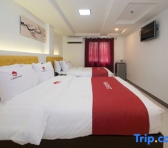 Четырёхместный номер Deluxe 2 отдельные кровати в IL Mare Sakura Resort Boracay