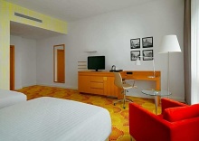 Четырёхместный номер Deluxe 2 отдельные кровати в Courtyard by Marriott Budapest City Center