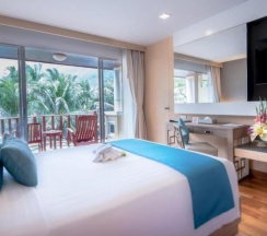 Двухместный номер Pool Access Deluxe двуспальная кровать в Phuket Graceland Resort And Spa
