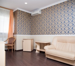 Стандарт улучшенный с двумя кроватями в Премьер