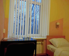 (5) Бюджетный одноместный номер в Зодиак