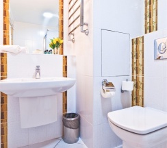 Twin в East Gate Hotel