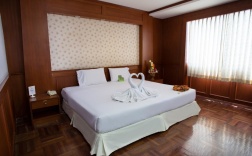 Номер Deluxe в Ayutthaya Grand Hotel