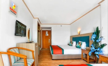 Трёхместный номер Large в Mirabell Hotel