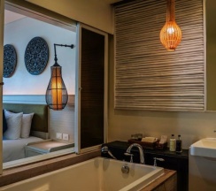 Двухместный номер Terrace  Garden с видом на сад двуспальная кровать в Natai Beach Resort