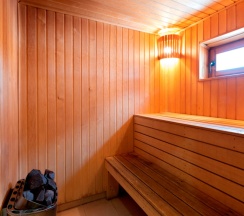 Коттедж с 4 комнатами рядом с пляжем в Громово парк