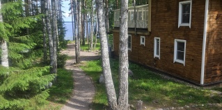 Глубокое (Красносельское сп): Турбаза Black fox