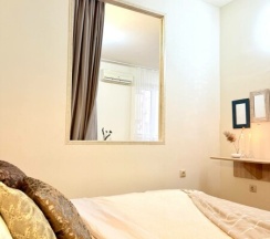 Уютная квартира с отдельной спальней рядом с озером в Как Дома 05