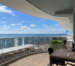 Комфорт+ с балконом прямой вид на море в Кавказ