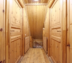 Коттедж Дуплекс с красивым видом из окна в Коробок-Хуторок