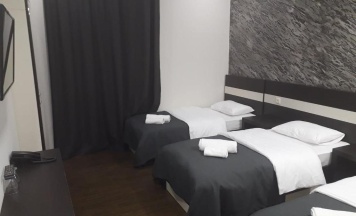 Трёхместный номер Standard в West Tower Hotel