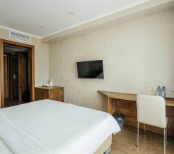 Стандарт с балконом вид на парк. Корпус 2 в Amza Парк