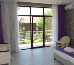 Номер Superior с балконом в Слон