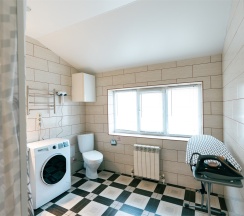 Люкс с кухней-столовой в Уютный Дом